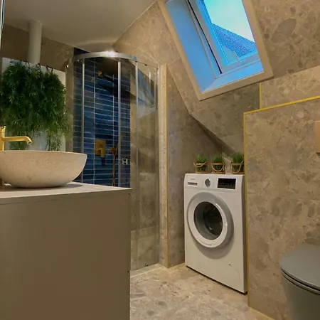 Apartment C&b Homes